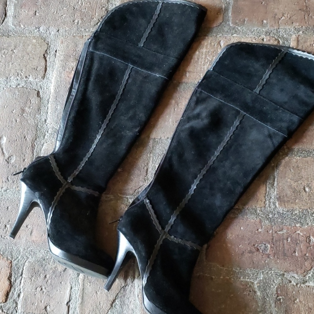 REBA Black Suede Boots Size 6.5
